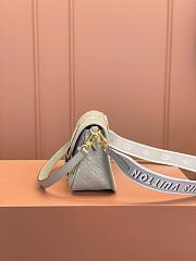 LV Diane Bag Grey M46583 24x15x9cm - 2