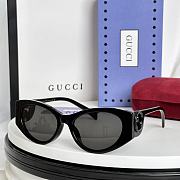 Gucci Squared Sunglasses  - 6