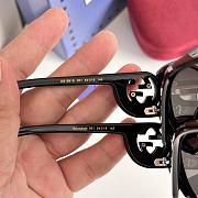 Gucci Squared Sunglasses  - 4