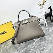 Fendi Peekaboo ISeeU small handbag 27x9.5x21cm - 1