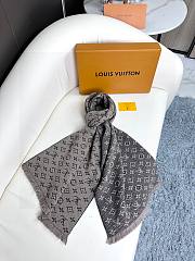 Louis Vuitton M78524 Monogram Classic Scarf And Cashmere  - 1