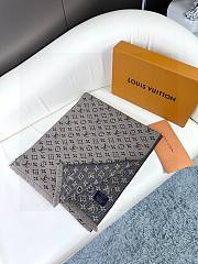 Louis Vuitton M78524 Monogram Classic Scarf And Cashmere  - 5