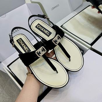 Chanel double C rhinestone buckle flip-flop sandals 