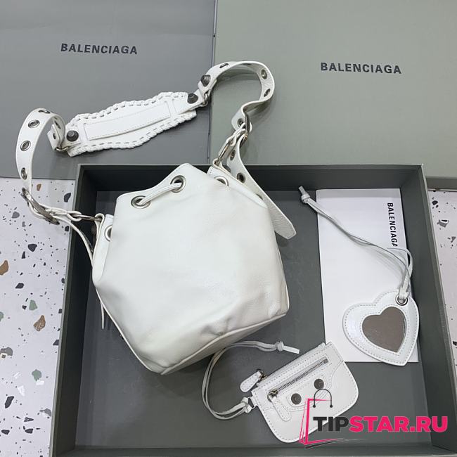 Balenciaga New Motorcycle Bucket Bag White 15X19.8X17.8cm - 1