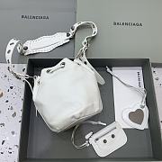 Balenciaga New Motorcycle Bucket Bag White 15X19.8X17.8cm - 1