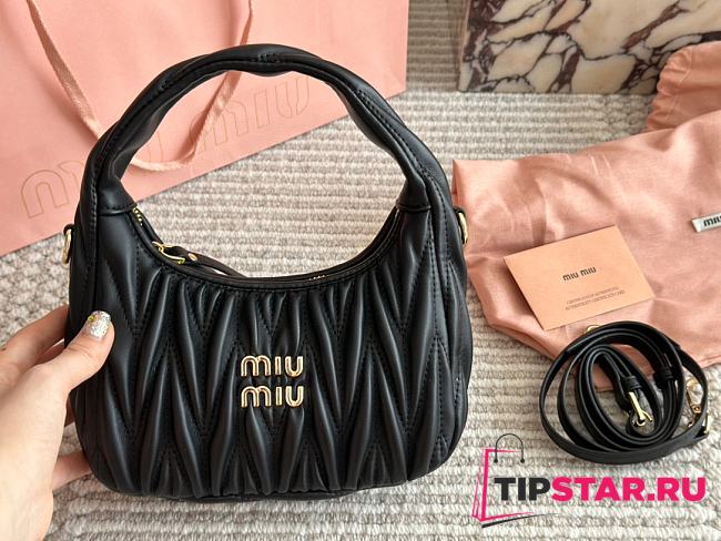 Miu Miu Wander handbag Black 23x13x7cm - 1