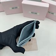 Miu Miu Small Cardholder 10 in blue pastel Lambskin 8x10.5cm - 4