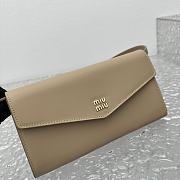 Miumiu Shoulder Wallet Brown 15x10.5cm  - 5