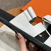 Hermes Hermes men's luxury style white sandals - 2