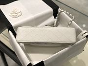 Chanel White Medium Classic 15.5x25.5x16.5cm  - 3