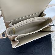 Celine Triomphe in Shiny calfskin Beige 22x16.5x7cm - 5