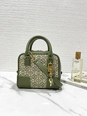 Loewe Green calfskin and jacquard canvas Crossbody Bag 16x18x8.5cm - 1