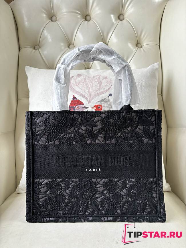 Dior Medium Dior Book Tote Black Toile de Jouy Soleil Macramé Embroidery 36 x 27.5 x 16.5 cm - 1