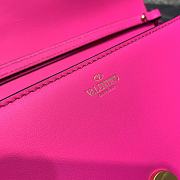 Valentino Garavani Loco Handbag Pink 27 x 13 x 6 cm - 2