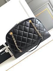 Chanel 24A Bowling Bag Black 28X44X15.5cm - 2