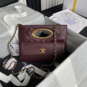 CHANEL 24B Burgundy Handbags 24 × 34 × 8 cm