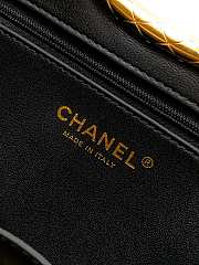 CHANEL 24B Black Handbags 24 × 34 × 8 cm - 2