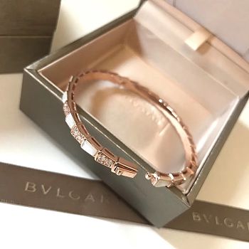 BVLGARI classic reproduces Bulgari snake bracelet 