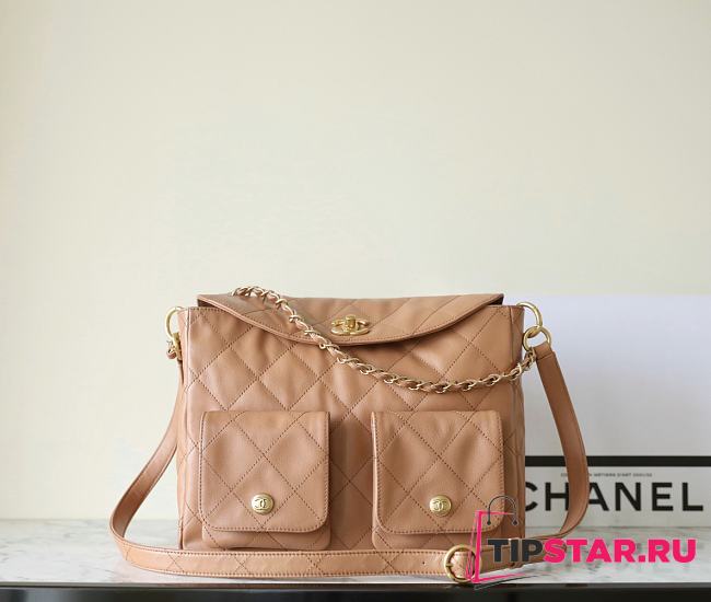 Chanel Hobo Bag Brown Cowhide 30x21x5cm  - 1