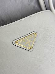 Prada Hand-held Shopping Bag White 25x18.5x12.5cm - 2