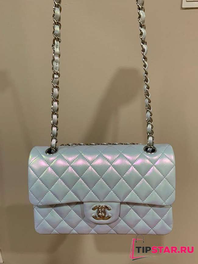 Chanel Classic Flap Bag Iridescent 25X16X7.5cm - 1