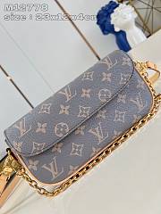 LV Wallet On Chain Ivy Handbag Grey 24X12X4.3CM - 1