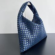 Bottega Veneta Denim and leather Hop Bag Indigo, & Muse Brassg 54X24X13CM - 5