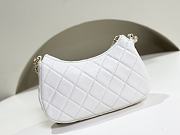 Chanel 24c Heart Hobo Underarm White Bag 20x18.5x4.5cm - 6