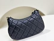 Chanel 24c Heart Hobo Underarm Black Bag 20x18.5x4.5cm - 2