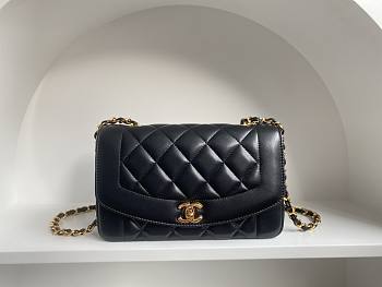 Chanel Vintage Princess Diana Black Bag 22.5x14x7cm