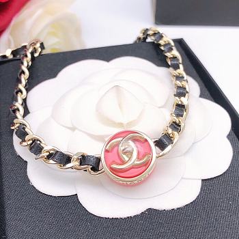 Chanel necklace round black