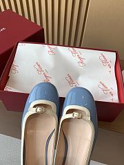 Roger Vivier Cow Patent Leather Blue Shoes - 4