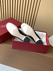 Roger Vivier Cow Patent Leather Black Shoes - 4