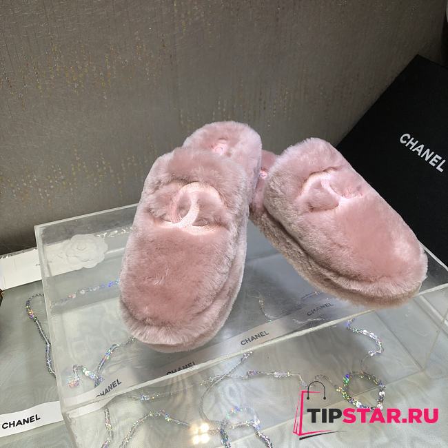 Chanel 24B New Fur Pink Slippers - 1