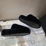 Chanel 24B New Fur Black Slippers - 2