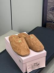 Miu's 24 autumn and winter show leather brown half-slippers  - 1