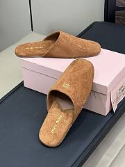 Miu's 24 autumn and winter show leather brown half-slippers  - 6