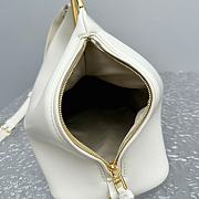 Jacquemu Ring Handbag Large White 33x14x25cm - 6