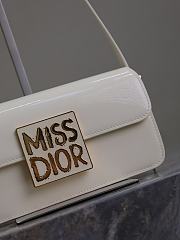 Miss Dior Flap Off-white Bag 22 x 11 x 6 cm - 4