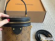 LV Fortune Barrel 17X15X15CM - 3