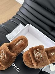 Chanel 24B new furry brown slippers - 6