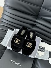 Chanel 24B new furry black slippers - 1