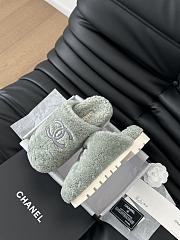 Chanel 24B new furry butter grey slippers - 5