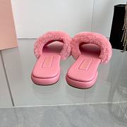 Miu Miu flat wool pink slippers - 6