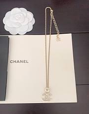 Chanel round white diamond heart necklace - 4