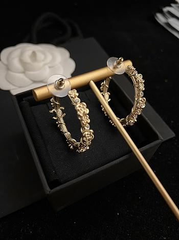 Chanel diamond earrings 