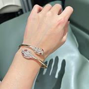 Bulgari's high-end precision-made two-headed snake bracelet - 2