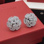 Chanel Camellia flower earrings - 4