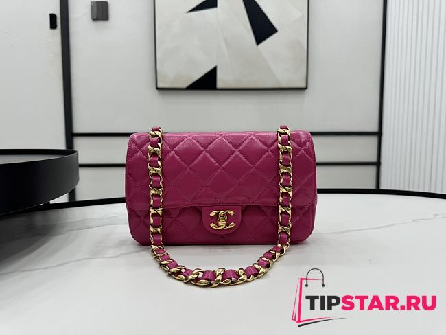 Chanel Patent Leather Shell Bag Dark Pink 22x17×6cm - 1