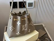 LV bucket bag 28*20cm - 1